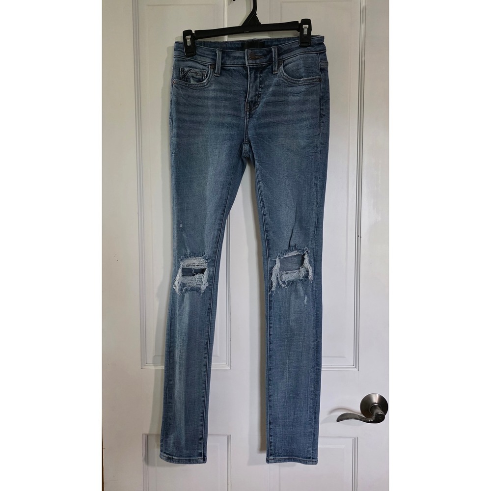 Buckle Black Fit No 53 Skinny Distressed Jeans Medium Wash 24x32 Shaping Denim